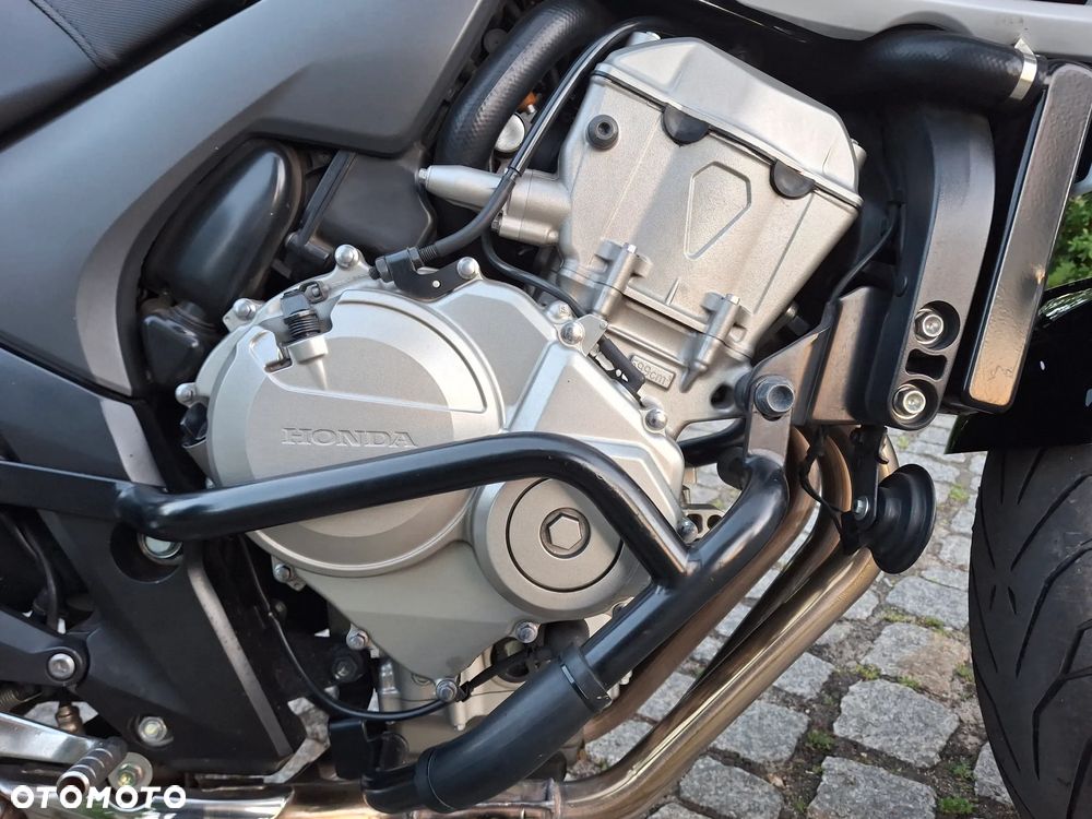 Honda CBF - 7