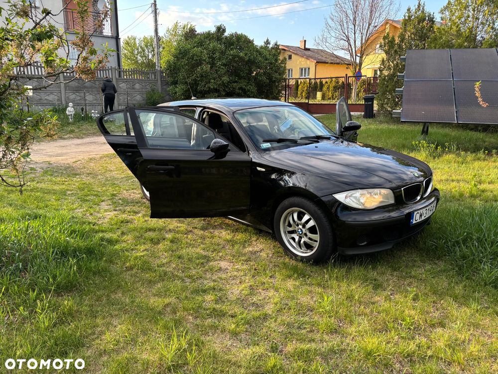 BMW Seria 1 116i - 9