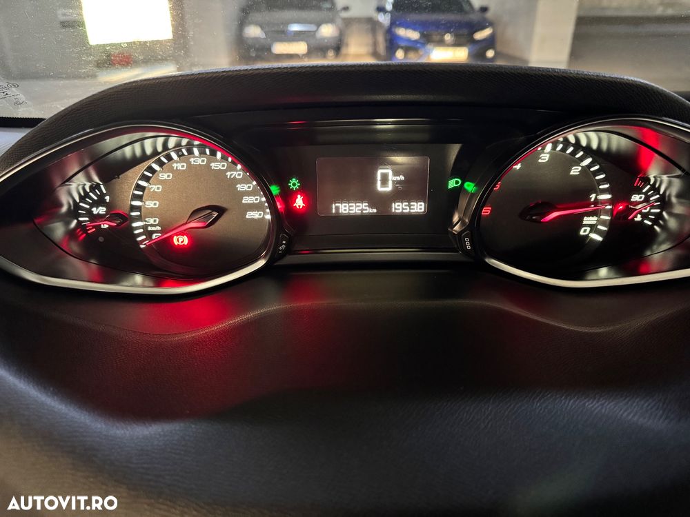 Peugeot 308 1.6 BlueHDi FAP STT Active - 9
