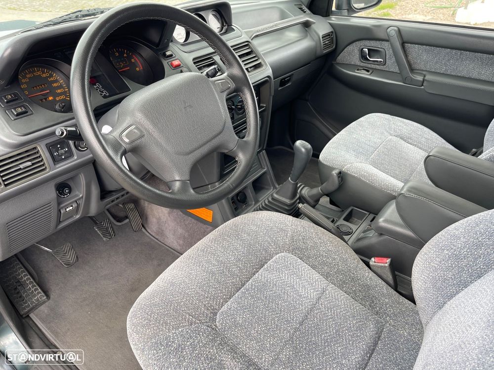 Mitsubishi Pajero 2.8 TD GLS Longo - 8