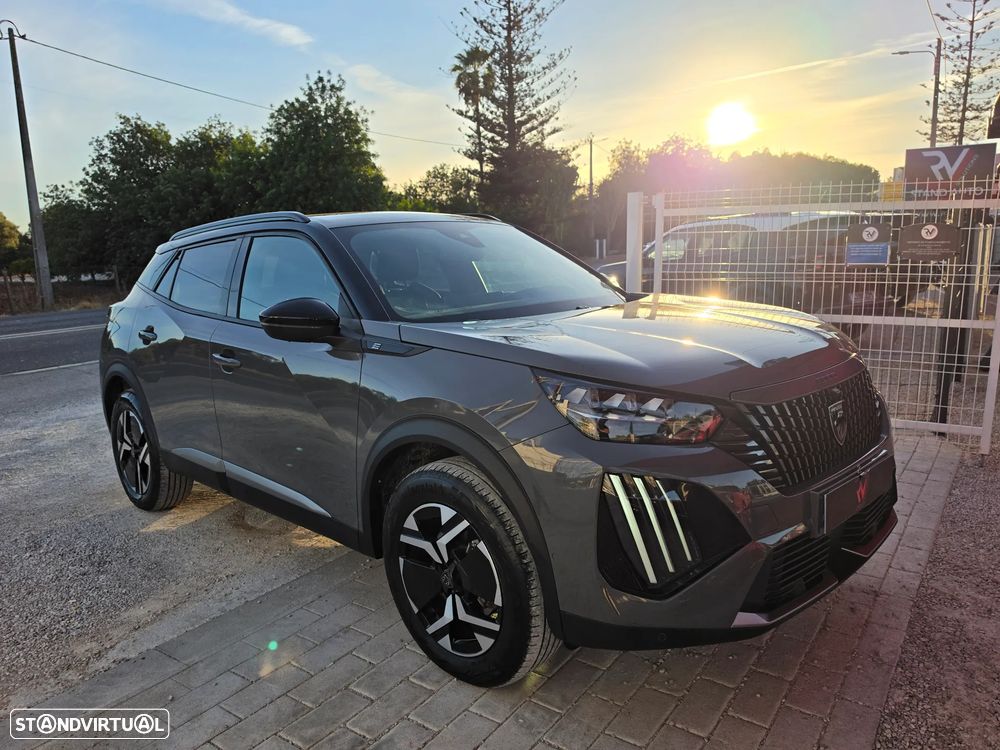 Peugeot e-2008 GT Pack - 7