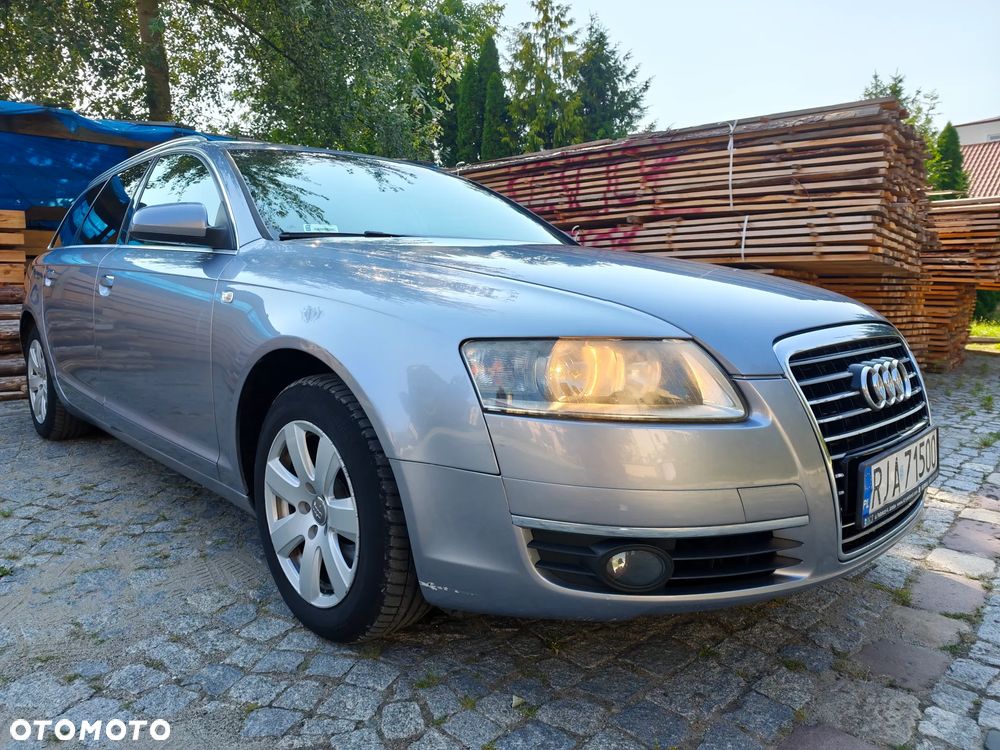 Audi A6 Avant 2.4 - 8