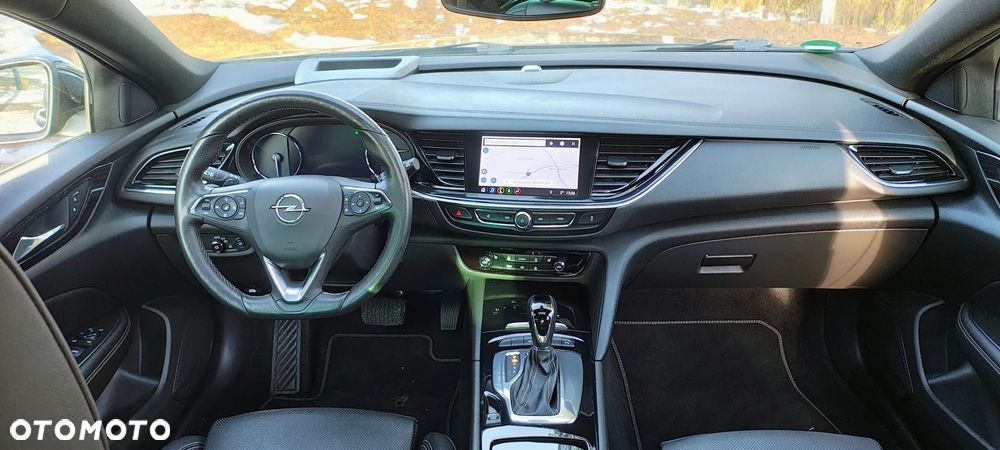 Opel Insignia 2.0 BiTrb D 4x4 Automatik Exclusive - 2