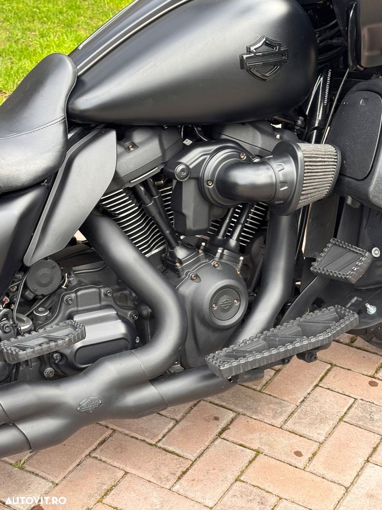 Harley-Davidson Road Glide Special - 4