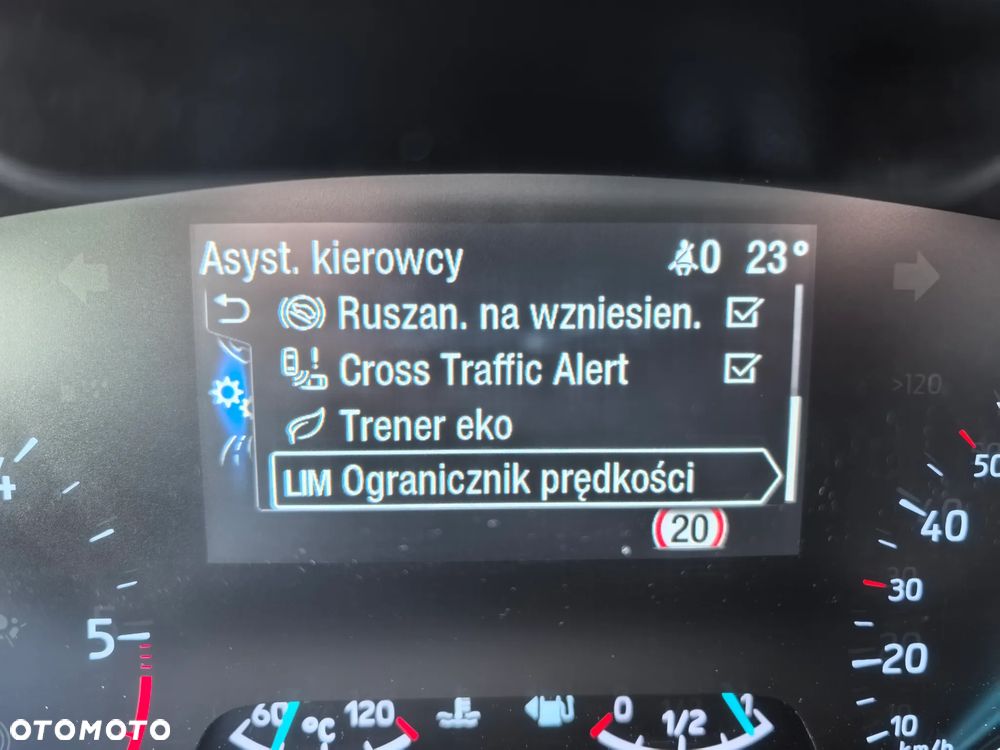 Ford Focus 1.5 EcoBlue SCR Connected - 31