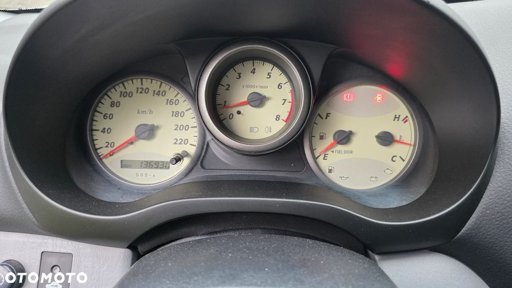 Toyota RAV4 4x4 Edition - 29