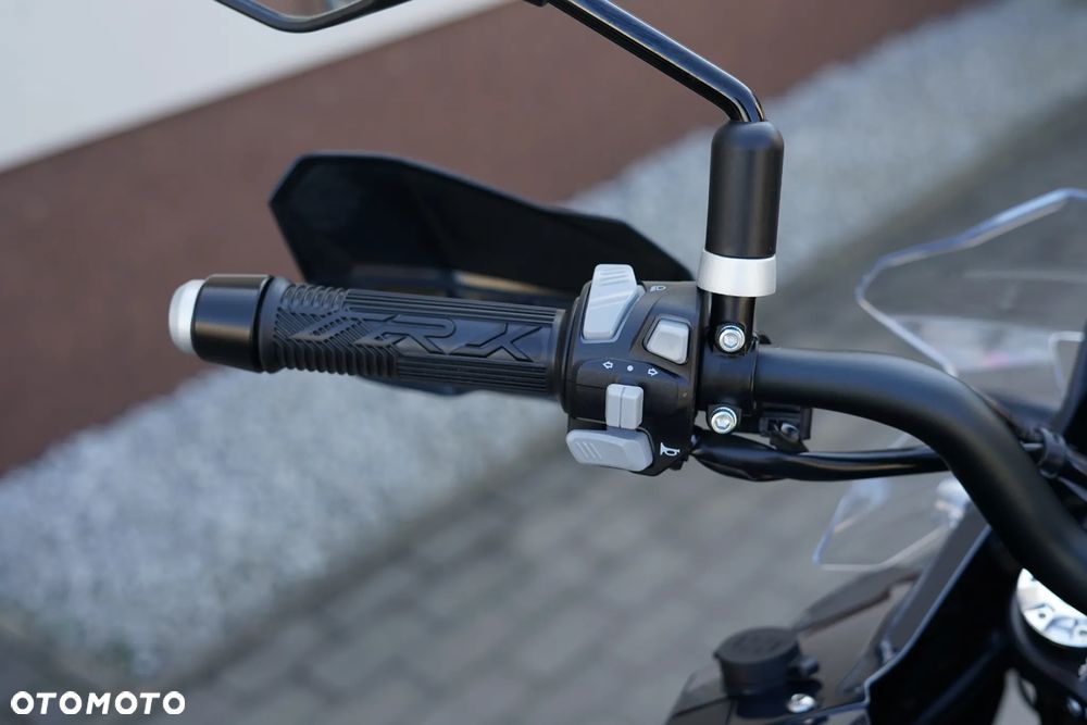 Benelli TRK 502X - 16