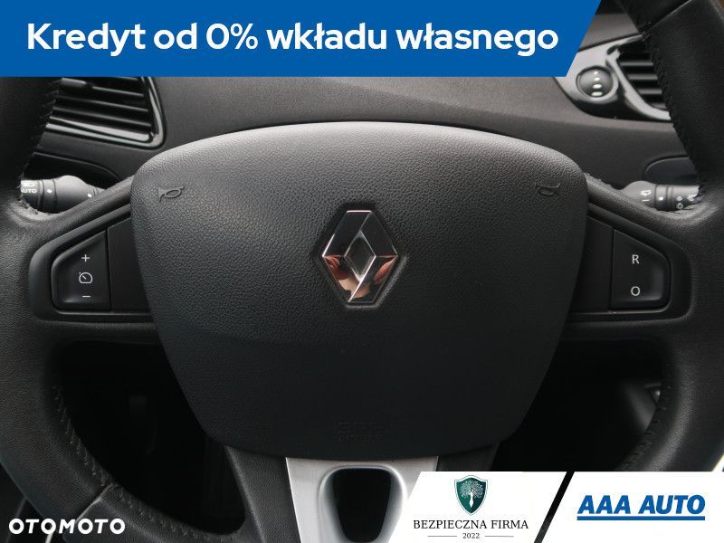Renault Grand Scenic - 25