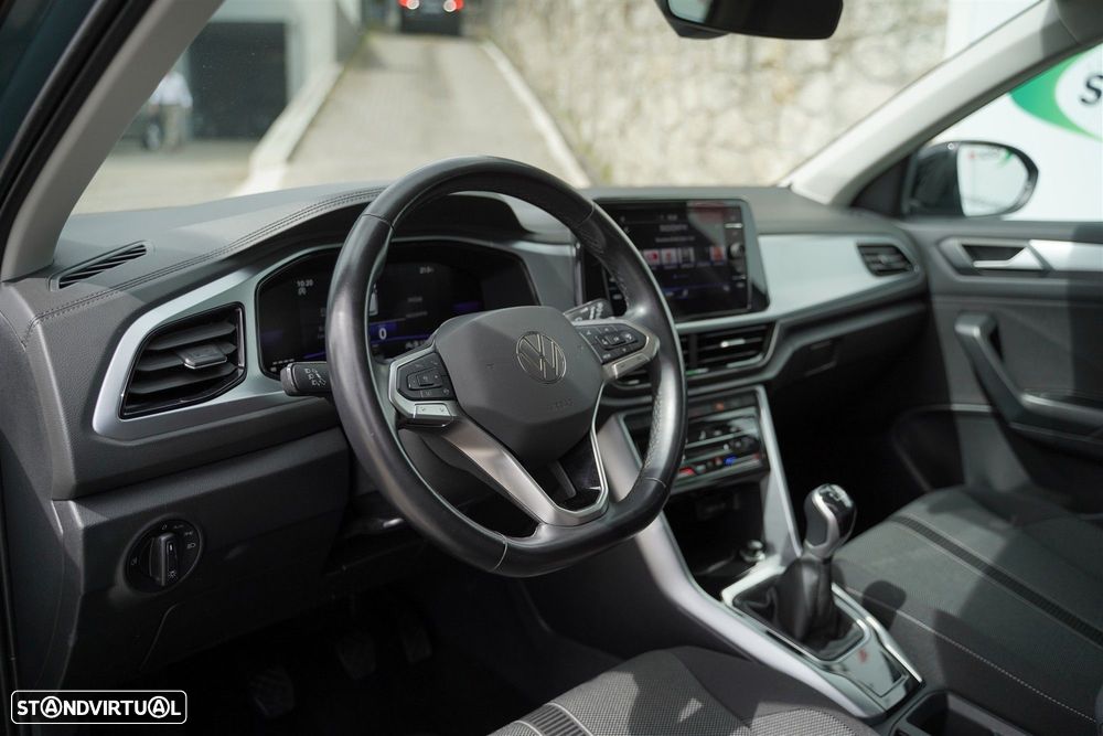 VW T-Roc 1.0 TSI Life - 27