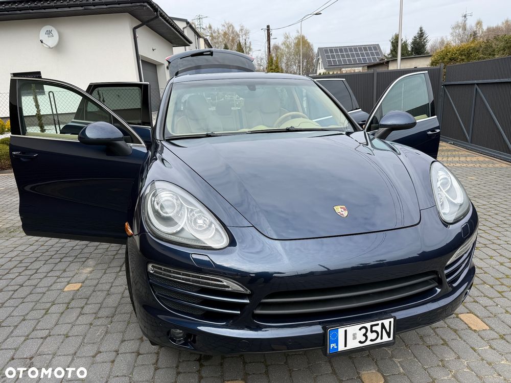 Porsche Cayenne - 13