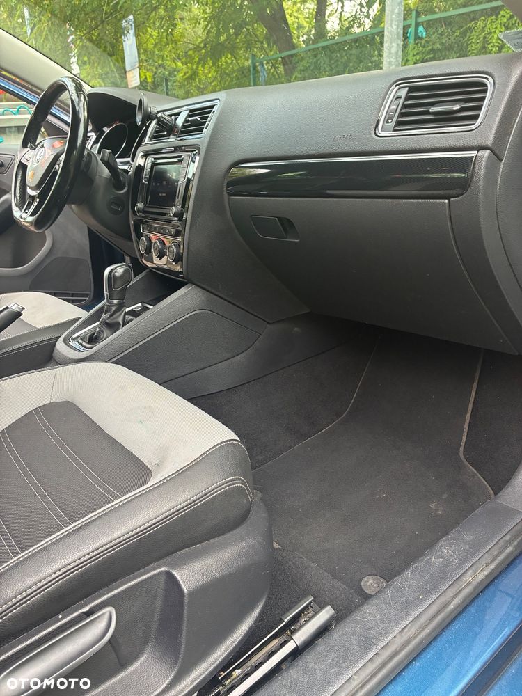 Volkswagen Jetta 1.4 TSI BMT Highline DSG - 14