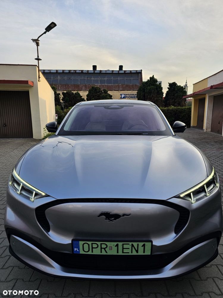 Ford Mustang - 2