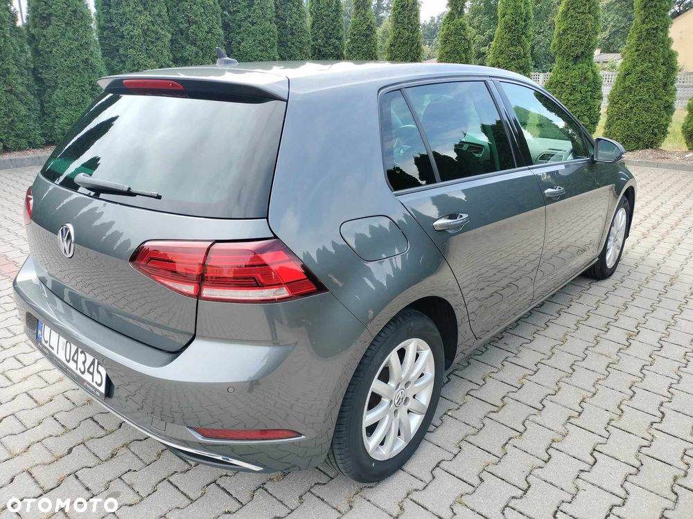 Volkswagen Golf - 4