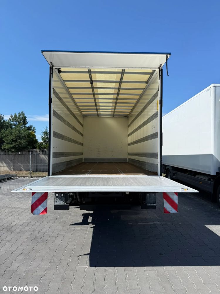 Mercedes-Benz Atego 1224 Kontener Dł 6,40 m - 9