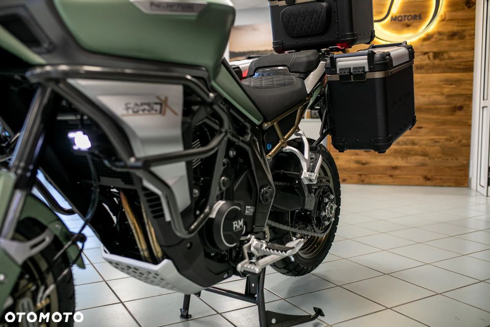 Phelon and moore Capetown 7X - 20