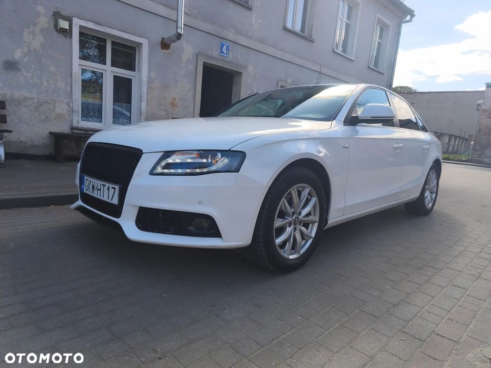 Audi A4 Limousine - 5