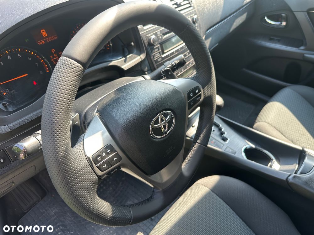 Toyota Avensis 2.0 Sol EU5 MS - 15