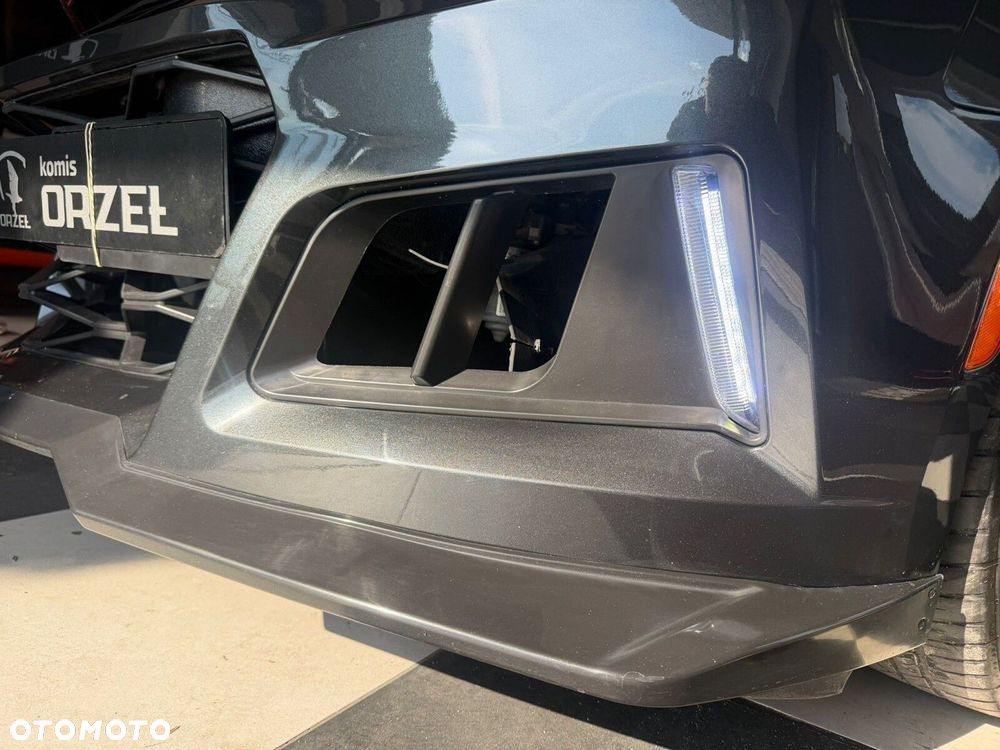 Chevrolet Camaro - 36