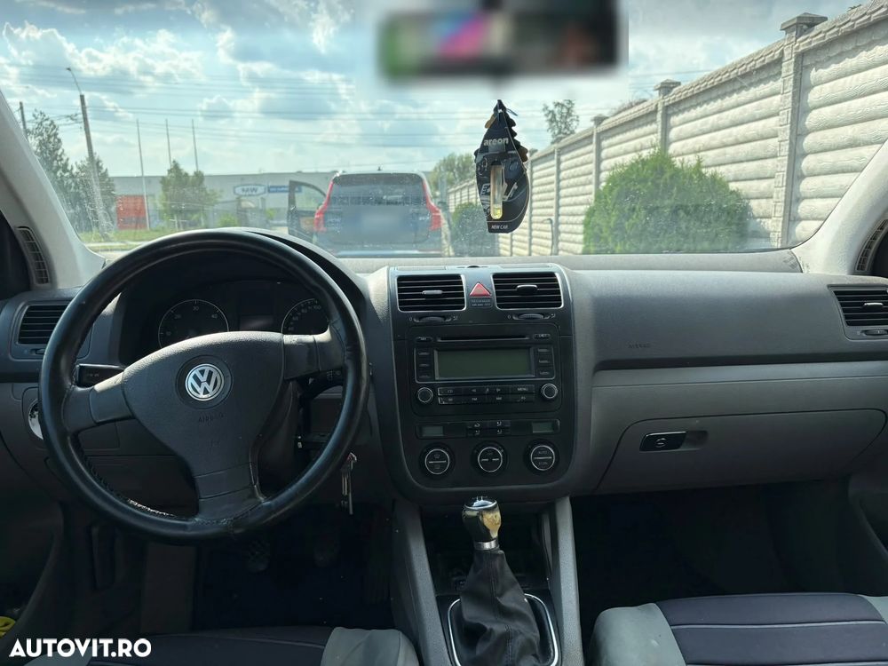 Volkswagen Golf 1.9 TDI - 6