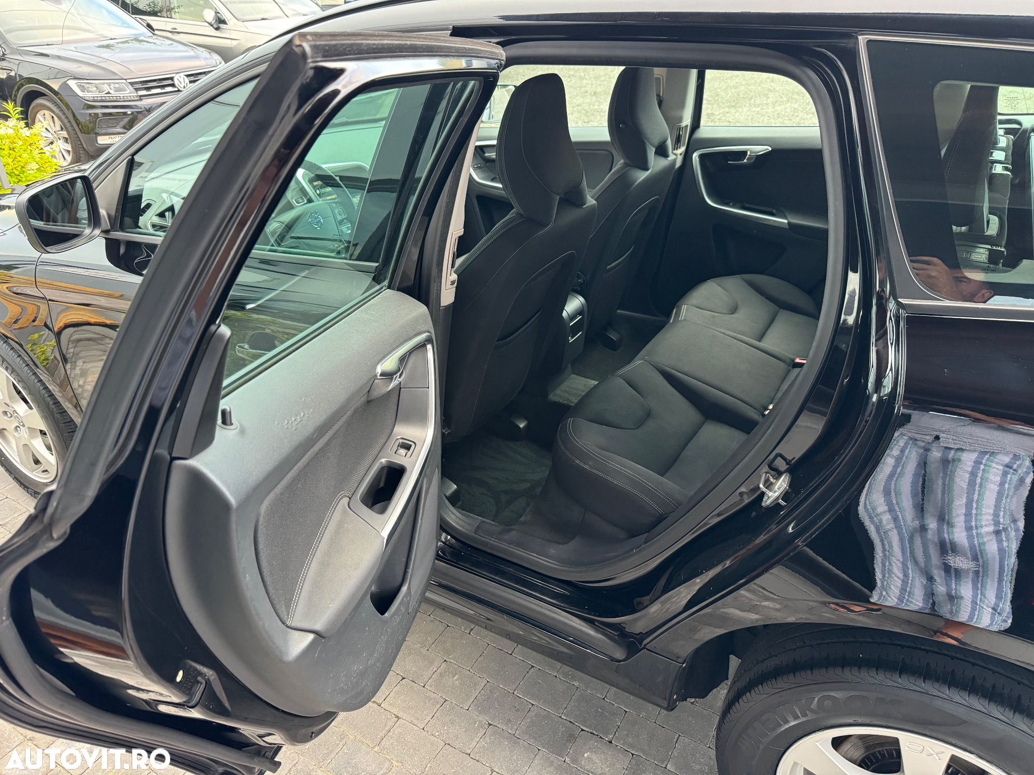 Volvo XC 60 D3 Geartronic Kinetic - 8