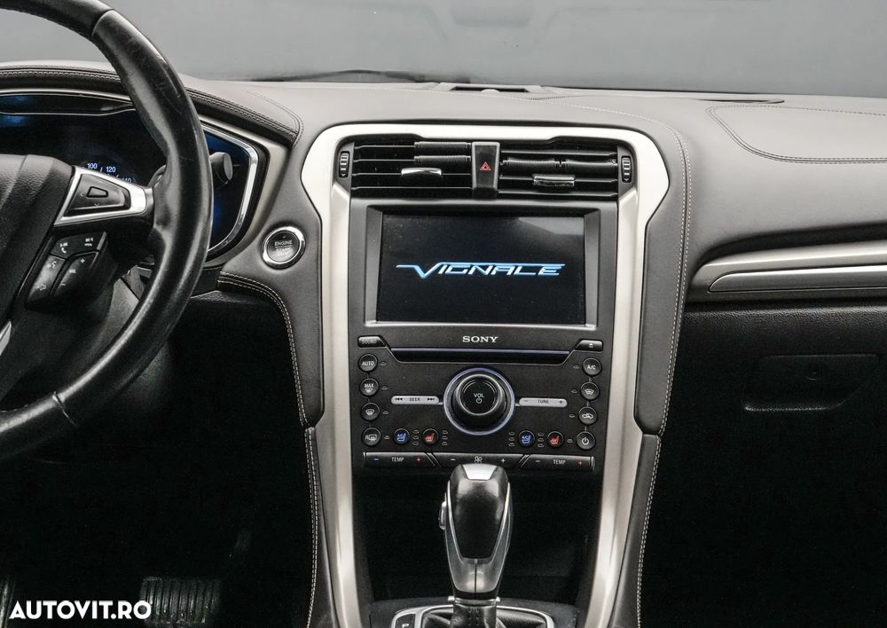 Ford Mondeo 2.0 HEV Vignale - 18