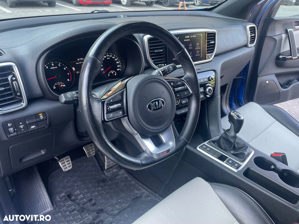Kia Sportage 1.6 T-GDI 6MT 4x4 GT Line - 10