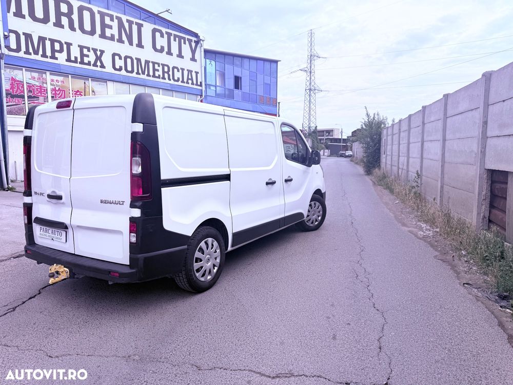 Renault Trafic - 6