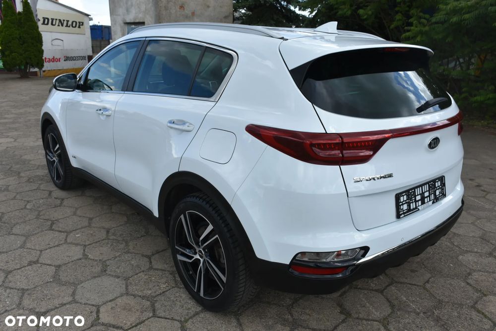 Kia Sportage 1.6 T-GDI AWD DCT PLATINUM - 4