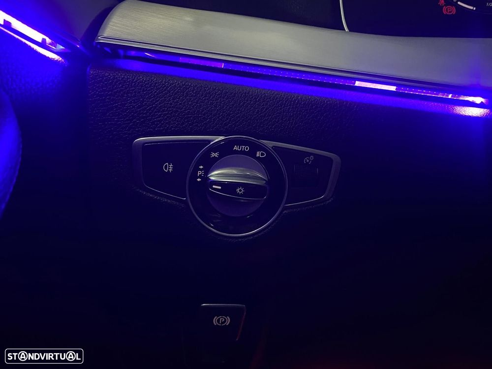 Mercedes-Benz E 300 de Exclusive Line 4Matic - 20