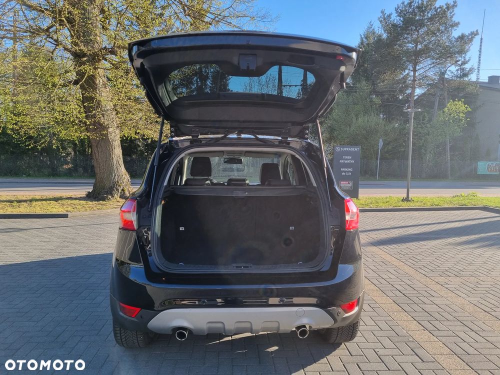 Ford Kuga 2.0 TDCi 2x4 Titanium - 11