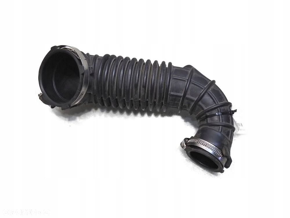 PRZEWÓD POWIETRZA AUDI A4 B8 2.0 TDI - 1