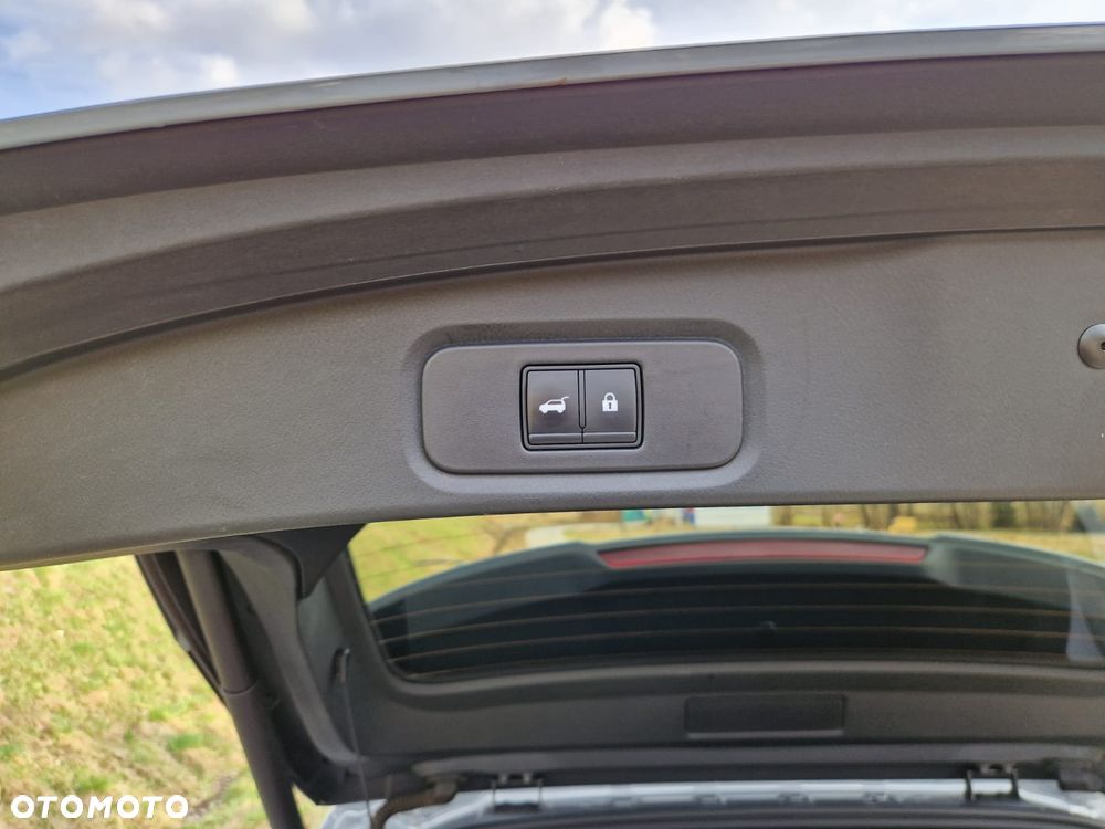 Nissan Qashqai - 30