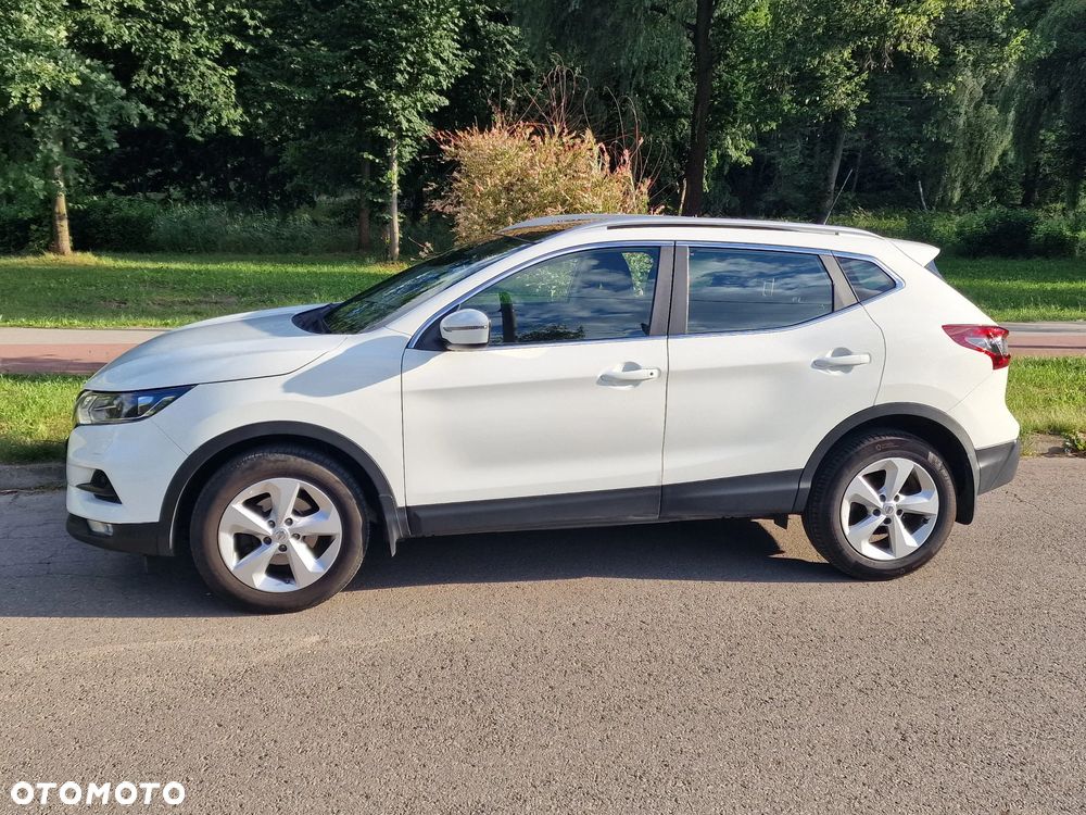 Nissan Qashqai 1.5 dCi DCT ACENTA - 3
