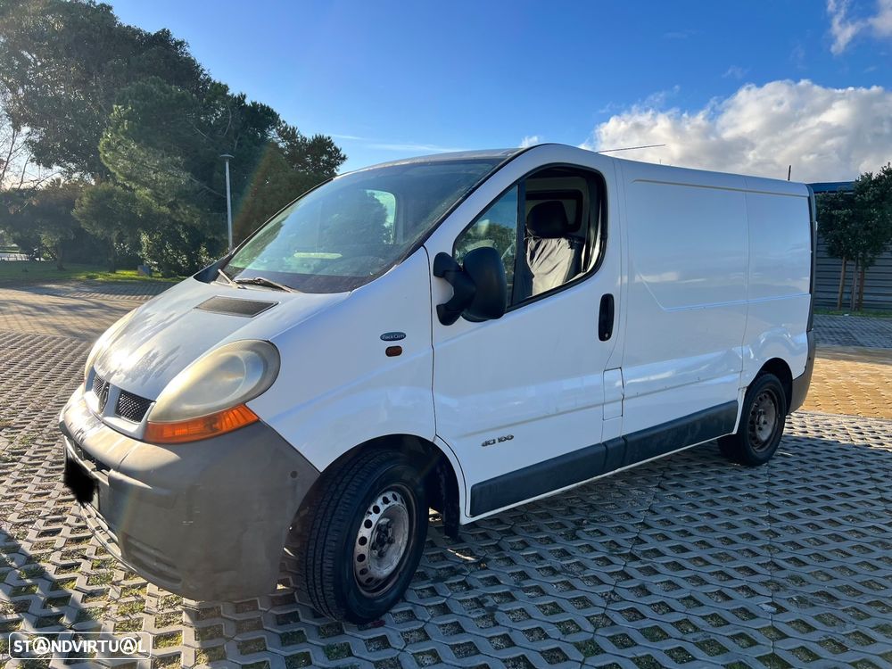 Renault Trafic - 1