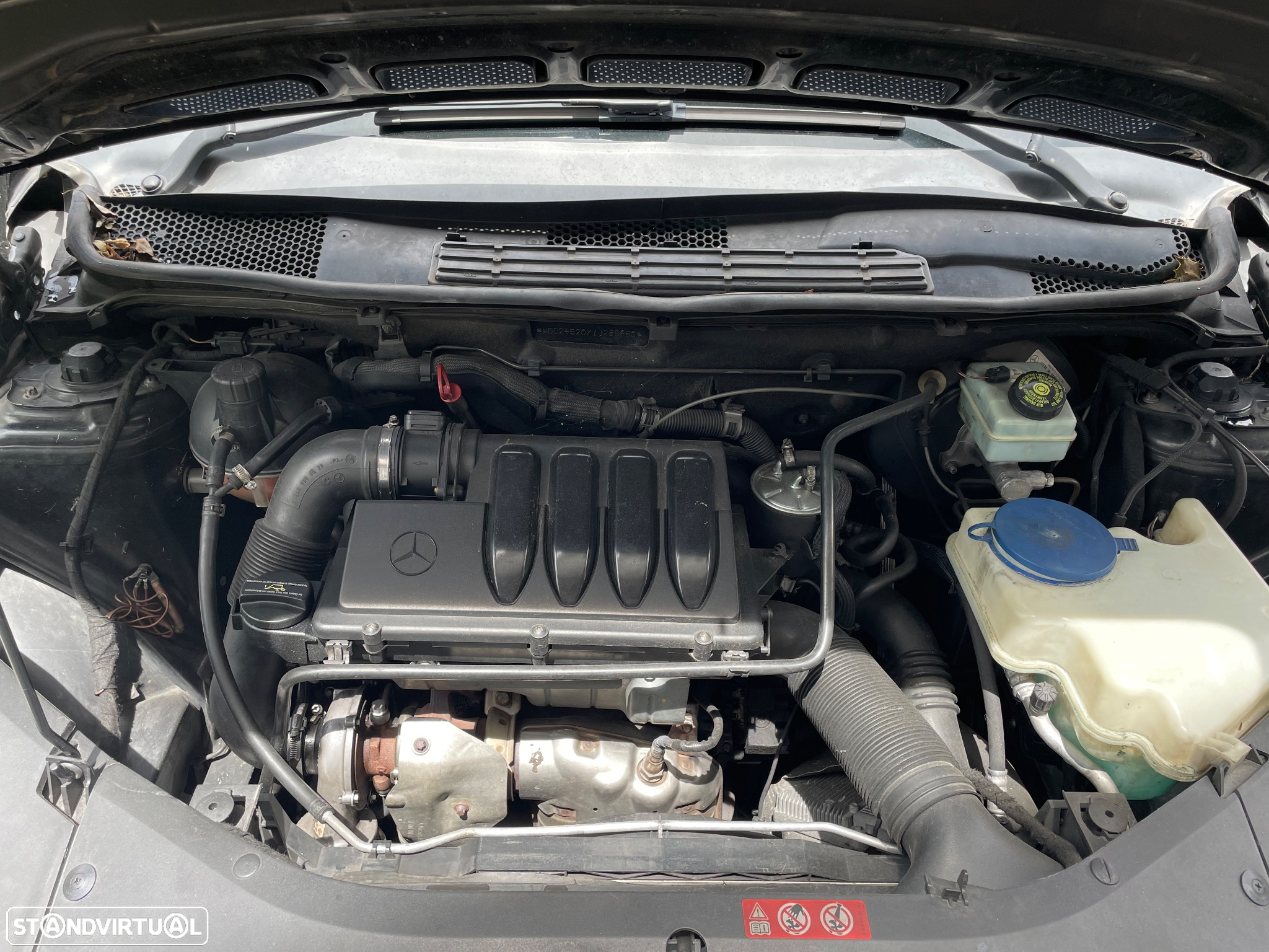 Mercedes-Benz 180 - 21