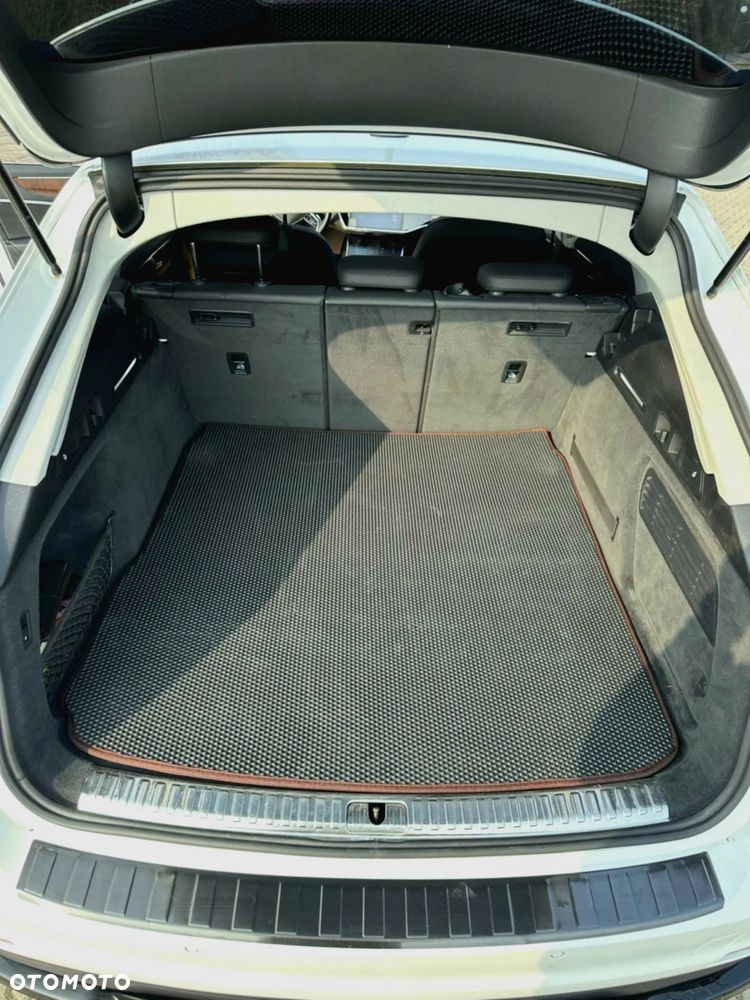 Audi A6 Avant - 15