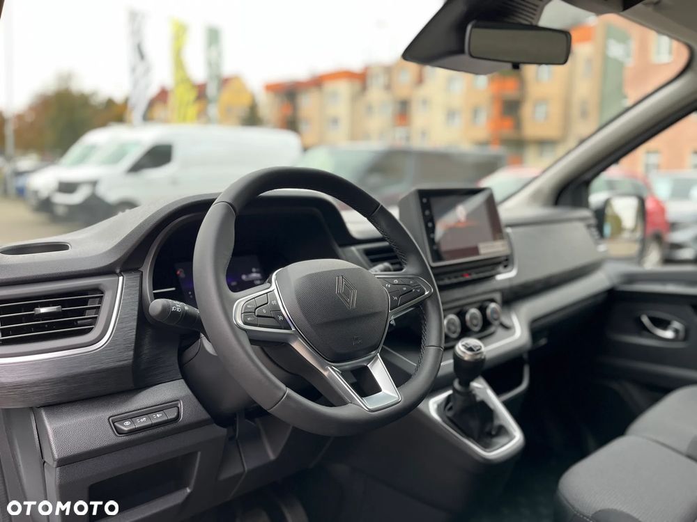 Renault Trafic - 8
