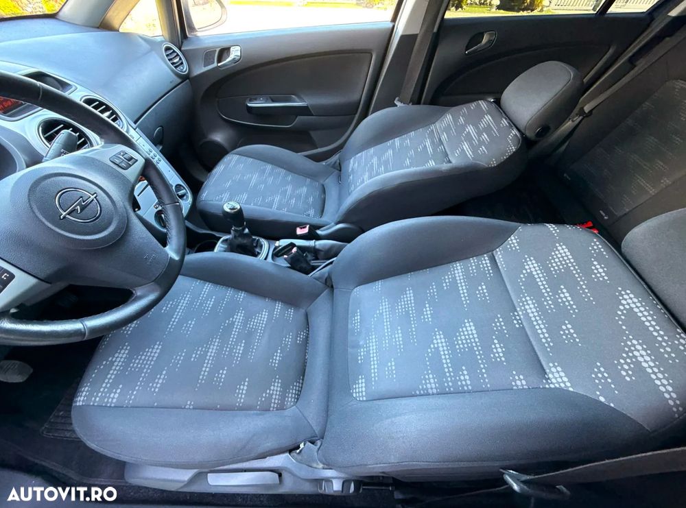 Opel Corsa 1.4 16V 150 Jahre - 16