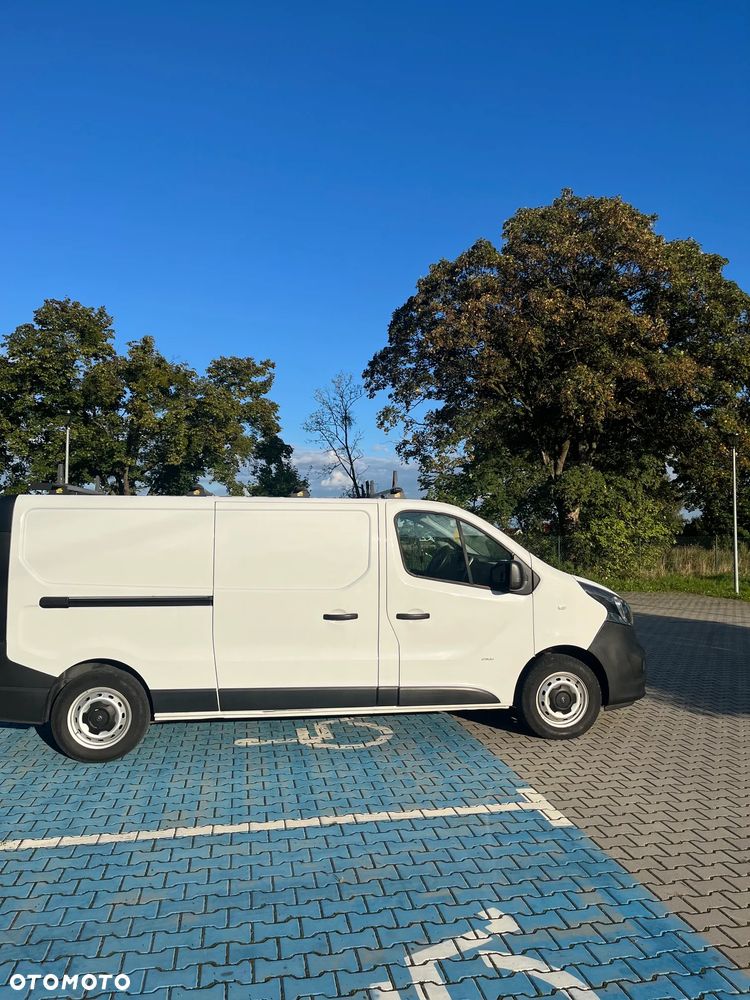 Opel Vivaro - 20