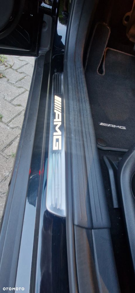 Mercedes-Benz GLA 45 AMG 4Matic 7G-DCT - 18