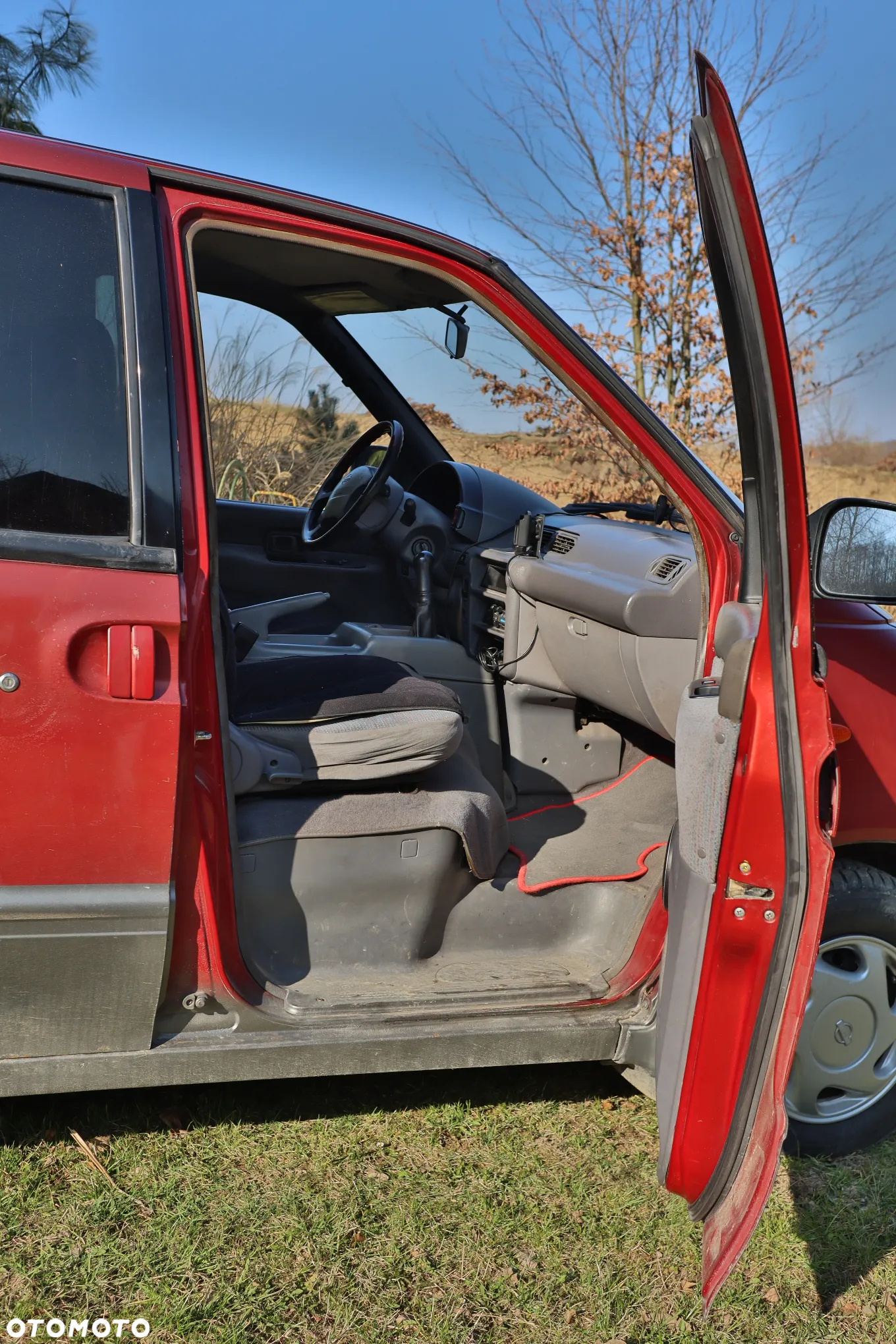 Nissan Serena 2.0 SLX - 20
