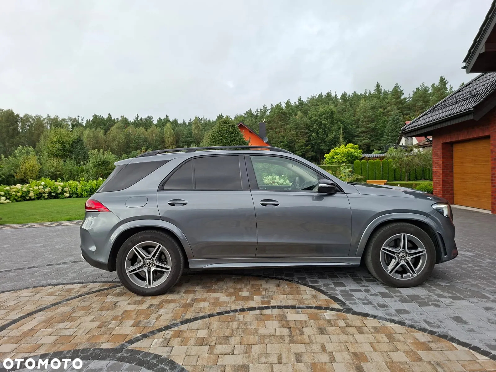 Mercedes-Benz GLE 350 d 4-Matic - 6