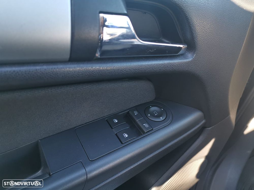 Opel Astra GTC 1.3 CDTI - 7