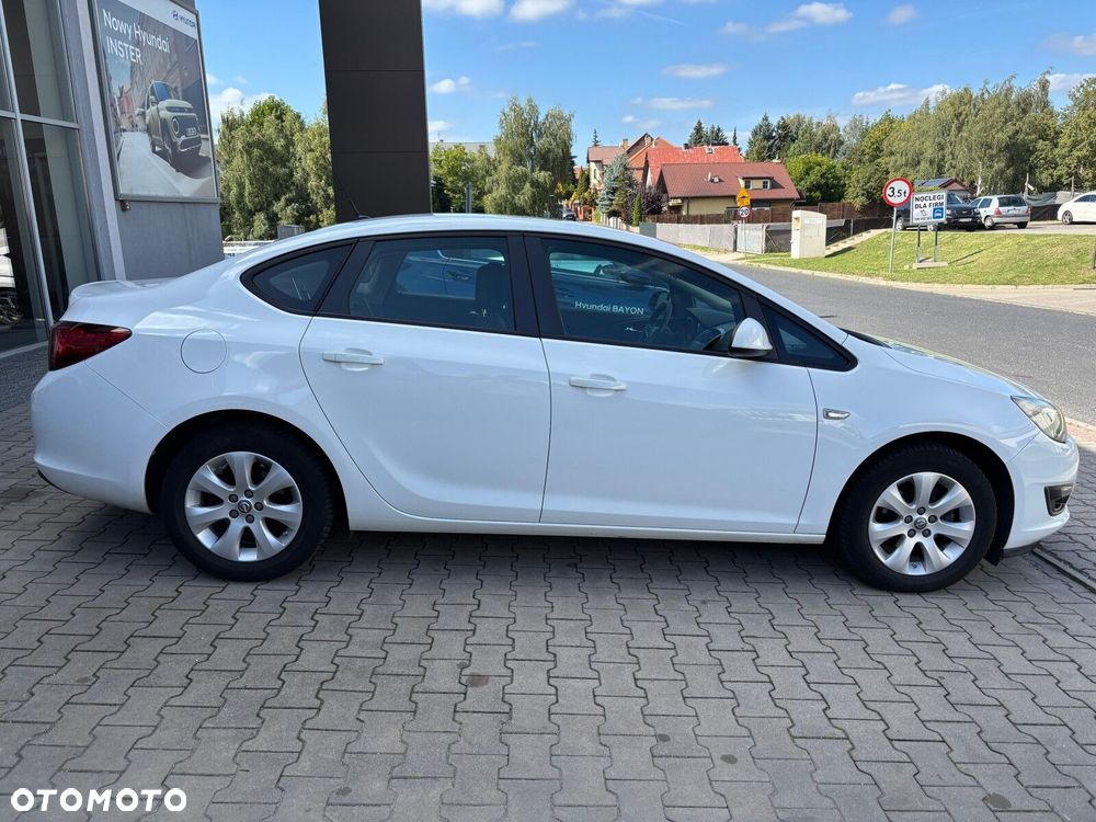 Opel Astra 1.6 Energy EU6 - 9