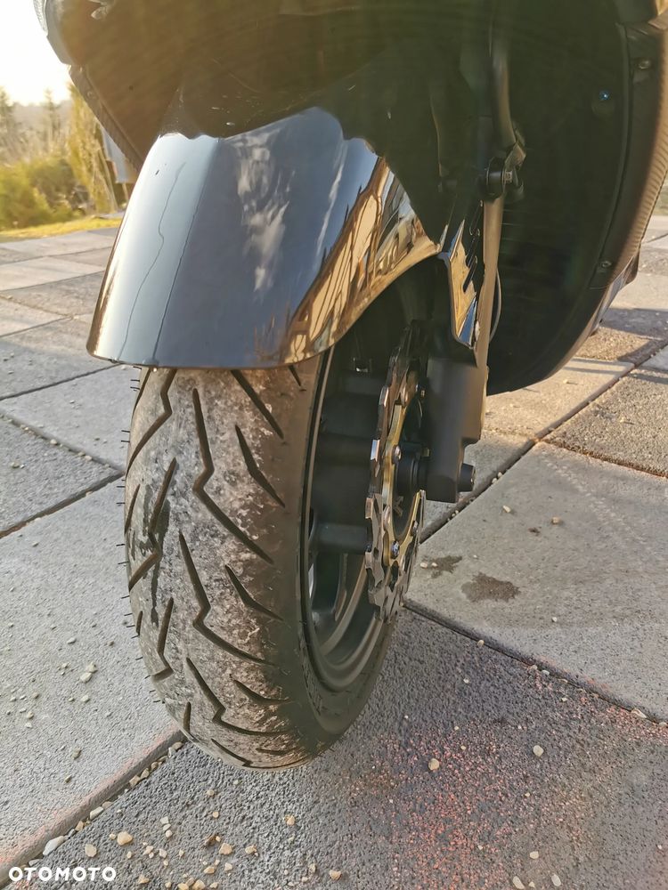 Yamaha Tmax - 4