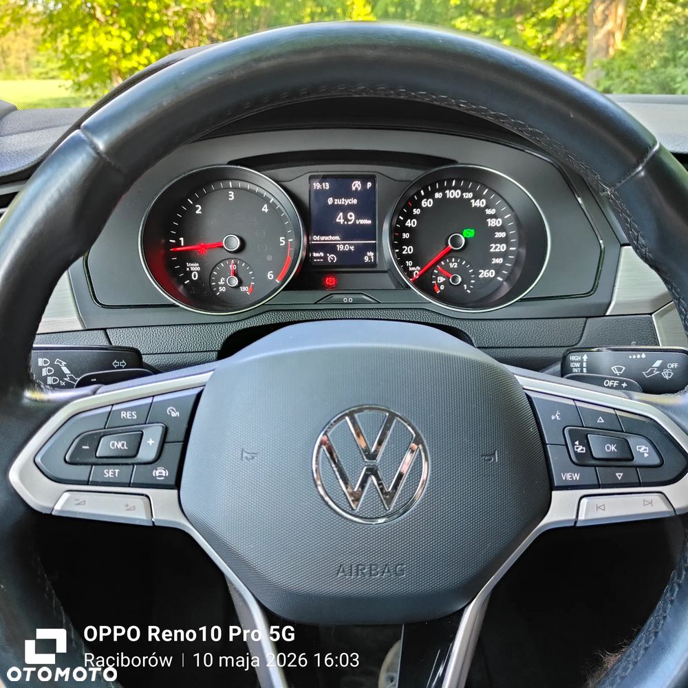 Volkswagen Passat - 7