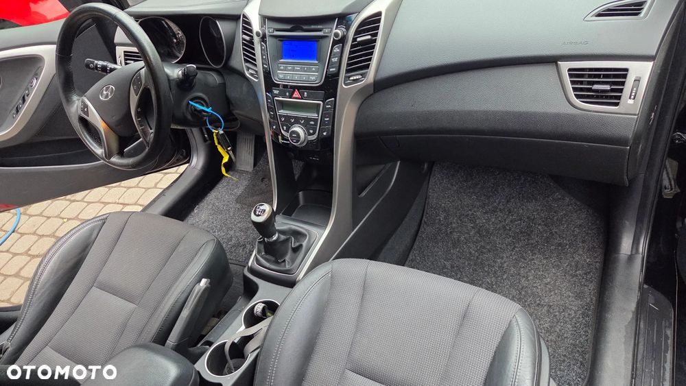 Hyundai i30 - 13