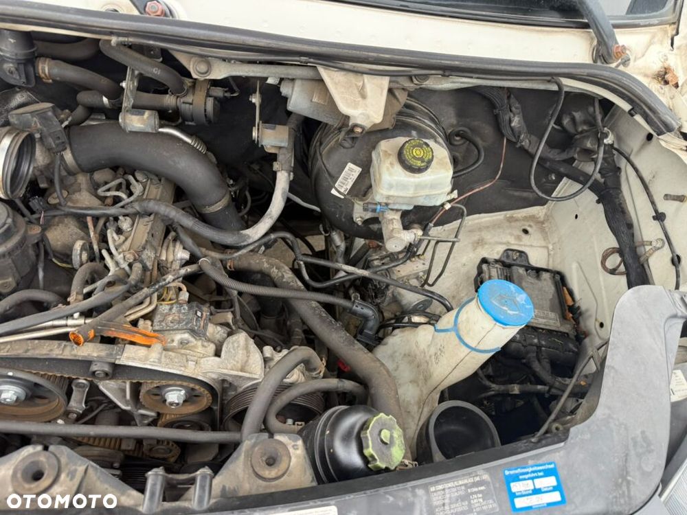 Volkswagen Crafter - 25