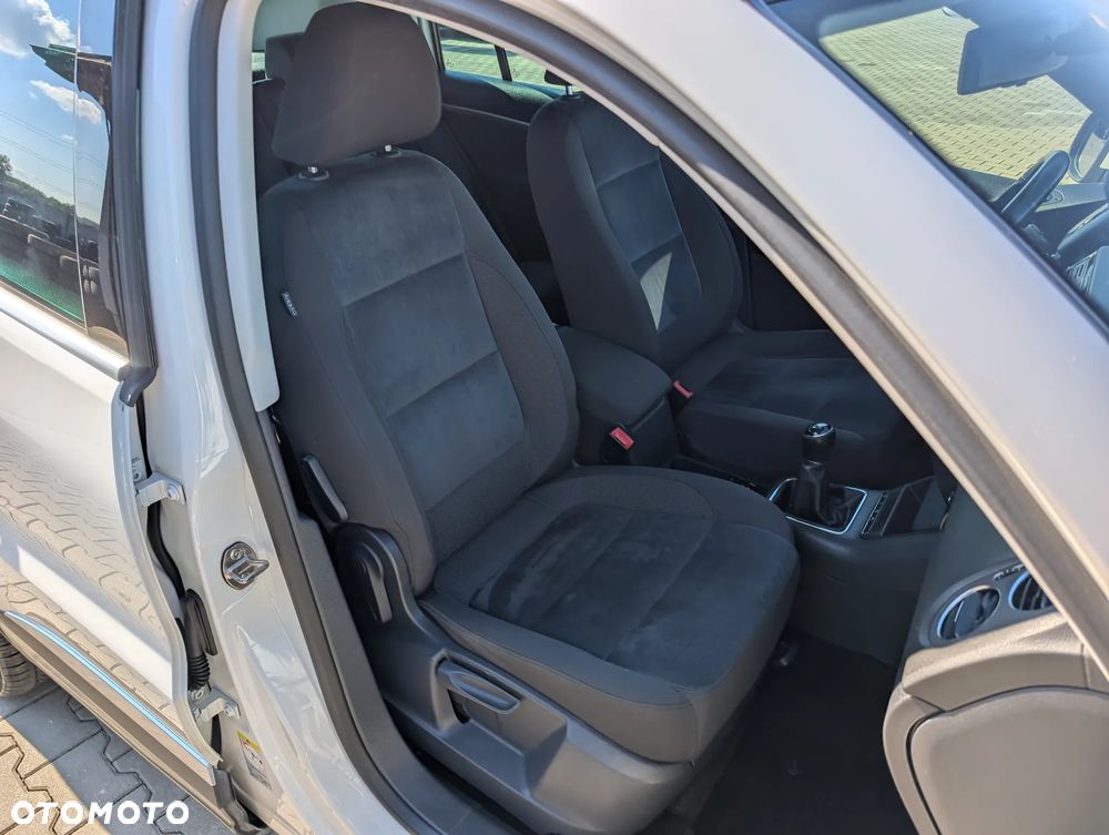 Volkswagen Tiguan 2.0 TDI DPF BlueMotion Technology Life - 37
