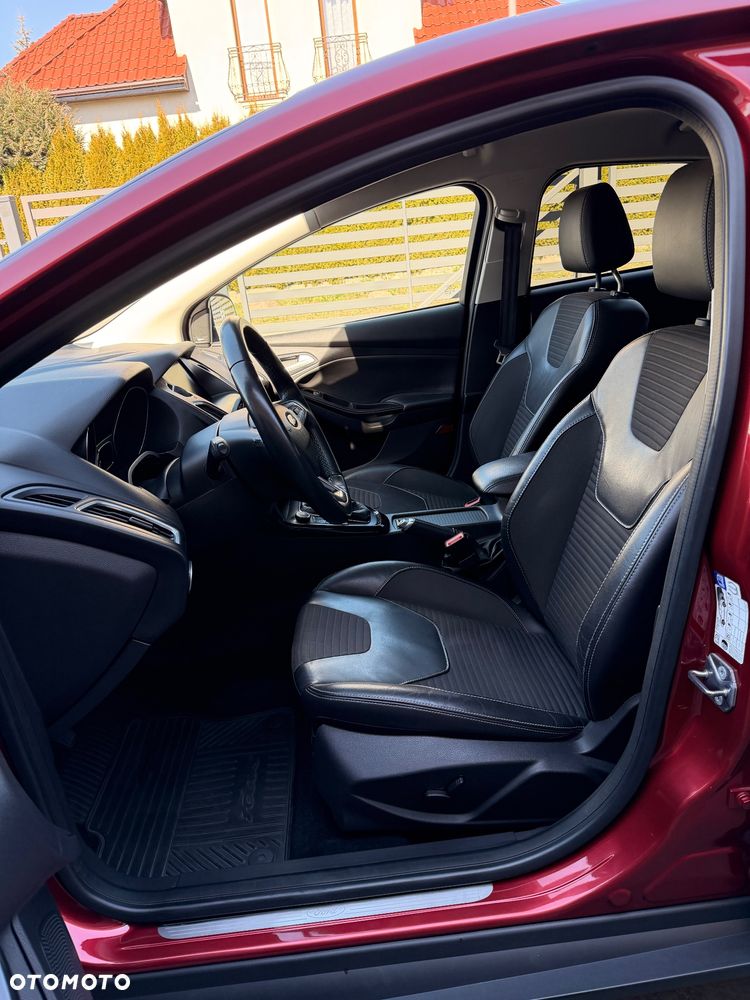 Ford Focus 1.5 EcoBoost Titanium ASS - 16